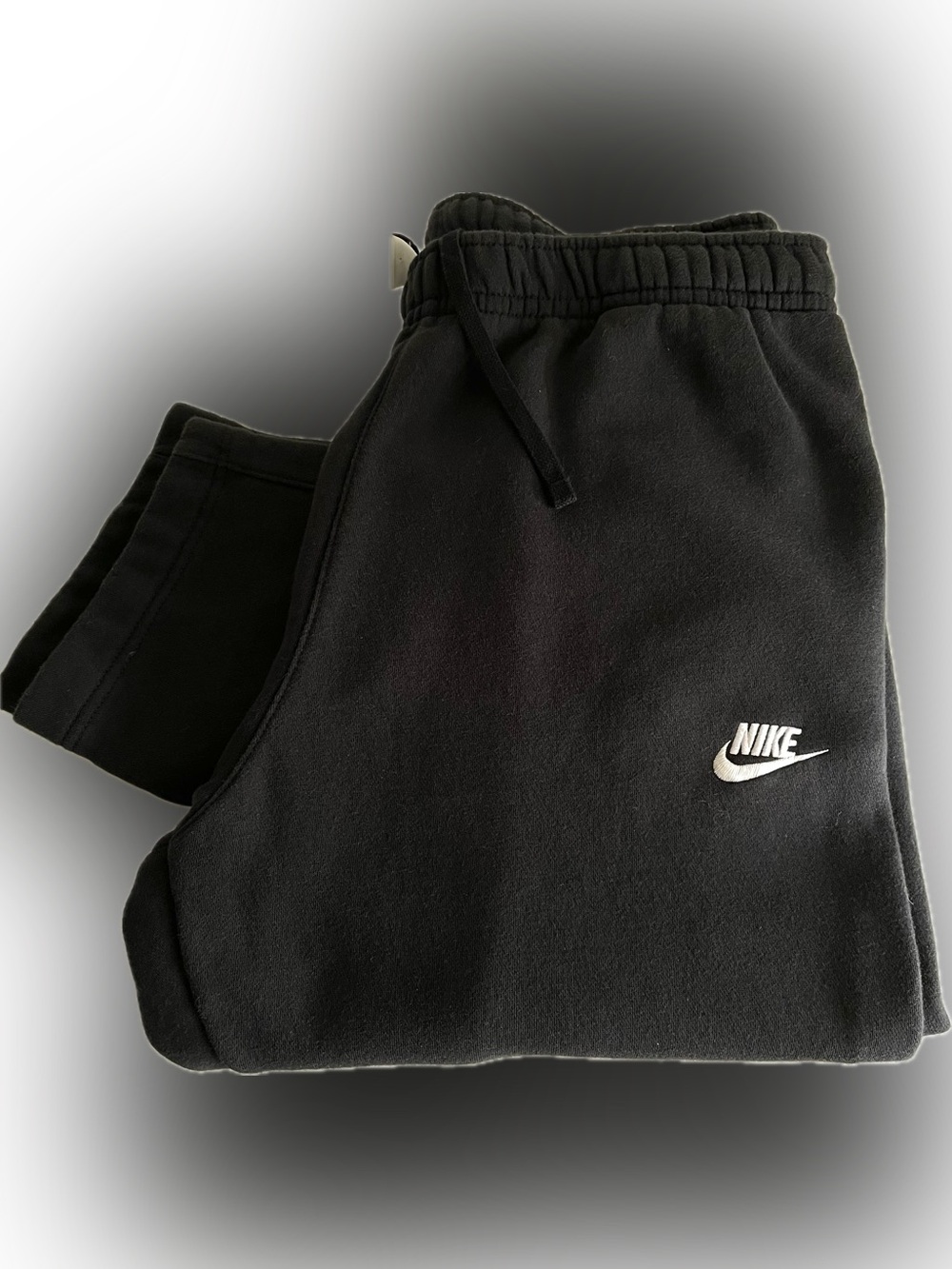 Nike mens XXL sweatpants, elastic drawstring waistband swoosh logo.